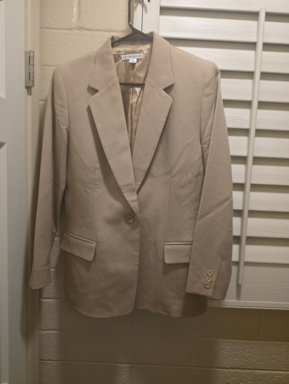 Pendleton Jacket - Beige - Size 6